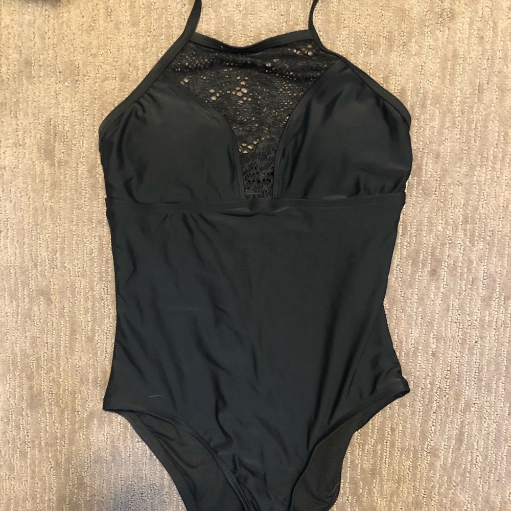 One piece bathing suit